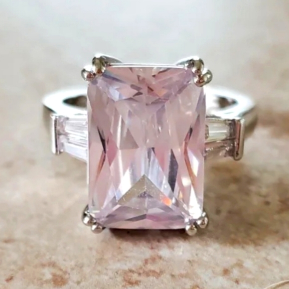 .925 stamped zircon ring 7, 8 - Picture 1 of 2